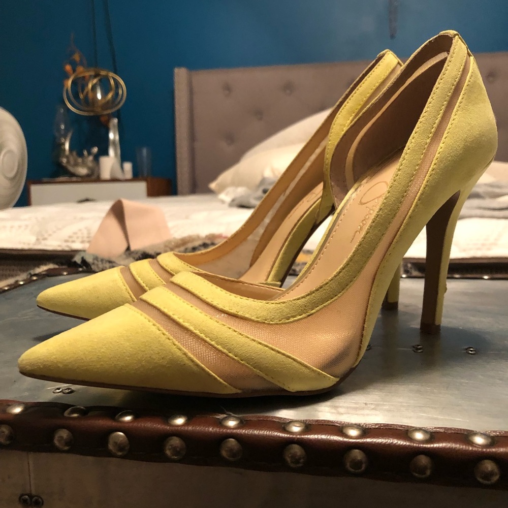 Yellow Jessica Simpson pumps